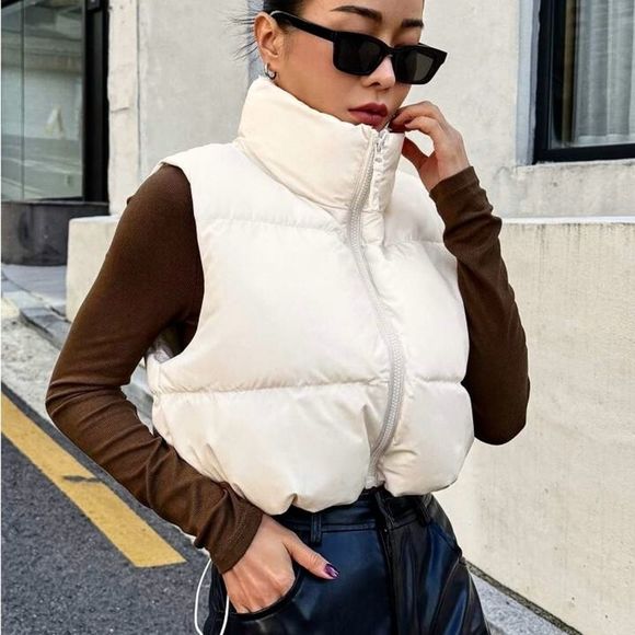 Ivory Boxy Puffer Vest, Medium, Polyester Fill, Zip Front, Drawstring, P… - Picture 10 of 11